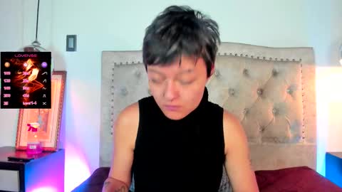 Cherry Glow  online show from 12.14.25