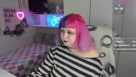 Sarah online show from 03.06.26