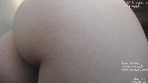 Sarah Prez online show from 05.30.26