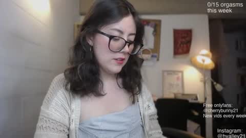 Sarah Prez online show from 06.26.26