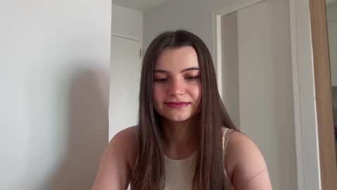 Snapshot of cherryelin chatting on 12.22.24 Lina online show from 12.22.24