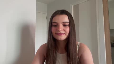 Snapshot of cherryelin chatting on 12.22.24 Lina online show from 12.22.24