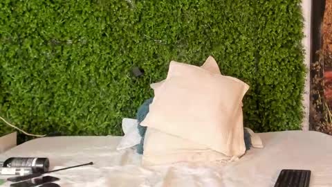 Snapshot of cherryfoxdaddy chatting on 02.19.25 Cherry online show from 02.19.25