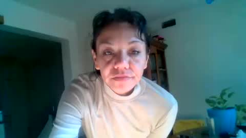 Snapshot of cherryhillss chatting on 10.15.25 cherryhillss online show from 10.15.25