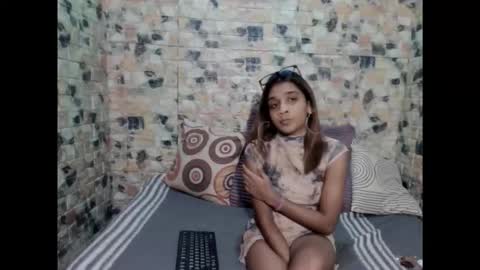 leah is the name online show from 04.25.26
