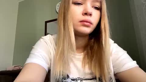 Snapshot of cherryleija chatting on 02.03.26 Lei online show from 02.03.26