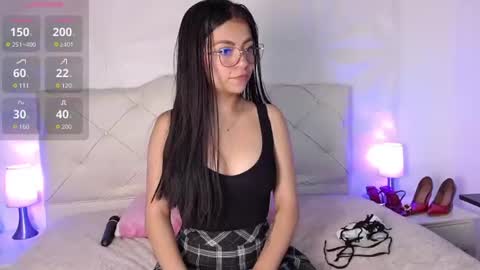 Snapshot of cherrylionn chatting on 06.19.26 Cherry online show from 06.19.26