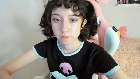 Snapshot of cherrymafer666 chatting on 01.18.25 cherrycute666 online show from 01.18.25