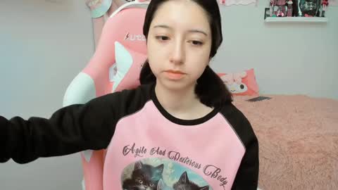 Snapshot of cherrymafer666 chatting on 01.20.25 cherrycute666 online show from 01.20.25