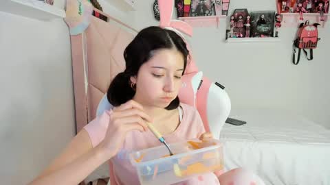 Snapshot of cherrymafer666 chatting on 01.21.25 cherrycute666 online show from 01.21.25