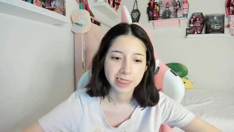 Snapshot of cherrymafer666 chatting on 03.05.25 cherrycute666 online show from 03.05.25