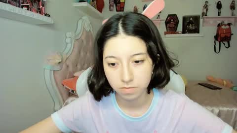 Snapshot of cherrymafer666 chatting on 09.14.25 cherrycute666 online show from 09.14.25