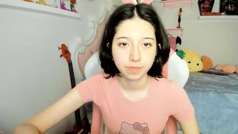 Snapshot of cherrymafer666 chatting on 12.14.25 cherrycute666 online show from 12.14.25