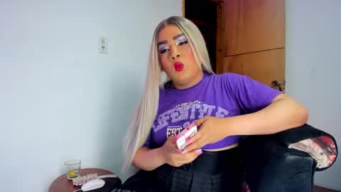 cherry hot online show from 01.10.26