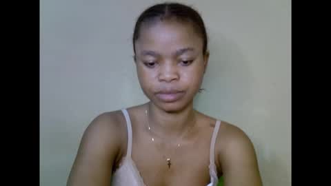 Snapshot of cherryxpussy chatting on 09.26.25 cherryxpussy online show from 09.26.25