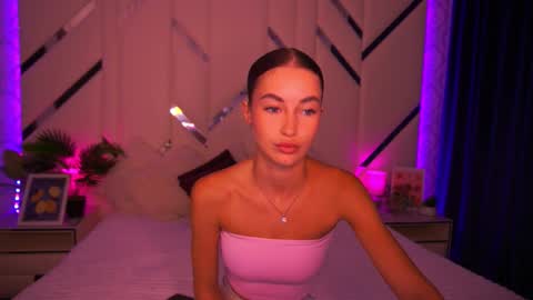 cherryylulu online show from 09.18.25