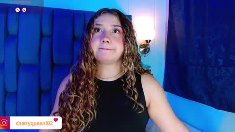 Snapshot of cherryyquen chatting on 01.06.25 Cherry Queen online show from 01.06.25