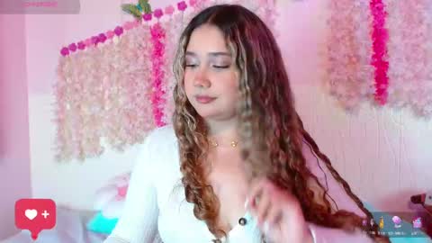 Snapshot of cherryyquen chatting on 10.03.25 Cherry Queen online show from 10.03.25