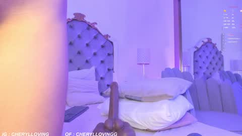 Snapshot of cherylloving_ chatting on 03.10.25   online show from 03.10.25