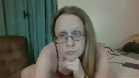Snapshot of chevybear69 chatting on 06.12.26 Jade and Thomas online show from 06.12.26