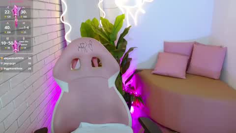 Chiara  online show from 02.21.25