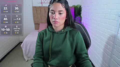 Chiara  online show from 09.30.25