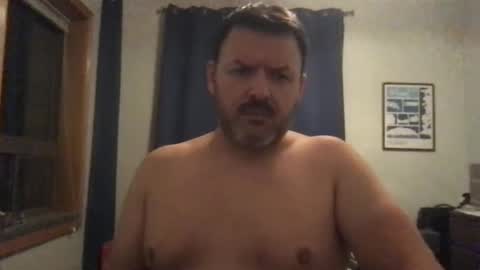 chicagoguy7183 online show from 10.08.25