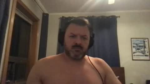 chicagoguy7183 online show from 10.27.25