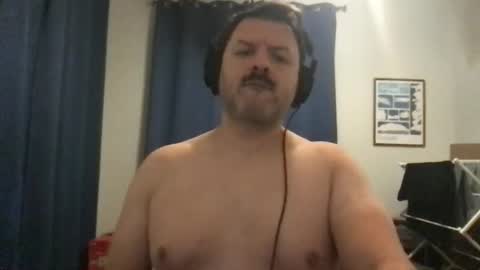 chicagoguy7183 online show from 11.22.25