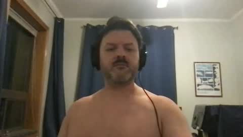 chicagoguy7183 online show from 12.22.25