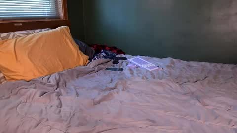 Que online show from 05.10.26