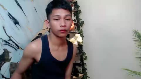 chick_renz online show from 09.26.25
