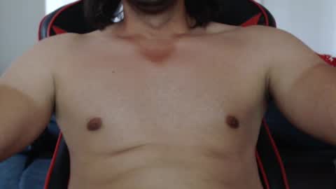Snapshot of chicosur chatting on 06.19.26 Chicosur online show from 06.19.26