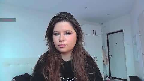 chiculya online show from 04.04.26