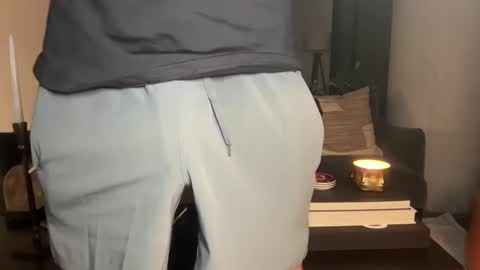 Snapshot of chiguy841 chatting on 02.17.25 ChiGuy841 online show from 02.17.25