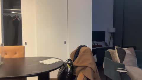 Snapshot of chiguy841 chatting on 02.25.25 ChiGuy841 online show from 02.25.25