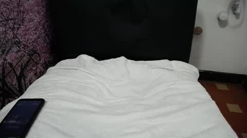 Snapshot of chiky_nastyy chatting on 10.01.25 Chikys   online show from 10.01.25