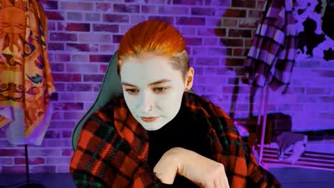 Bella online show from 10.20.25