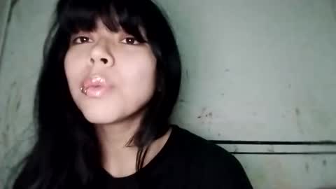 China online show from 11.08.25