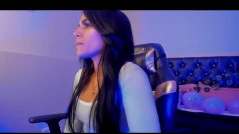 Snapshot of chiquisgp chatting on 12.22.25 Carolina online show from 12.22.25