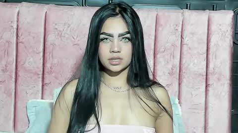 Cristal online show from 12.03.25