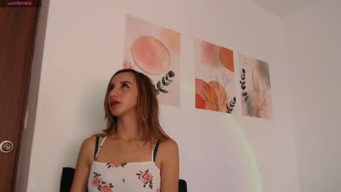 Snapshot of chloe_bitelly chatting on 05.26.26 Chloe Bitelly online show from 05.26.26