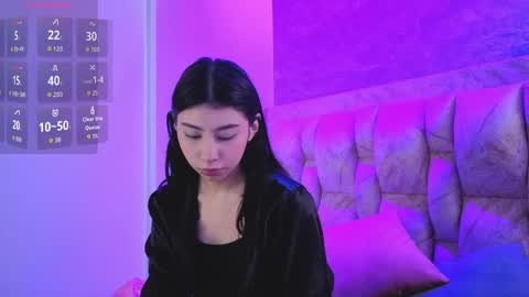 chloe_bluee_ online show from 05.18.26