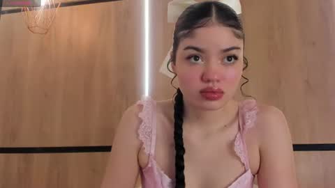 Snapshot of chloe_cortez chatting on 07.24.26 chloe online show from 07.24.26