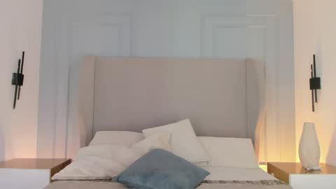 Chloe online show from 04.29.26