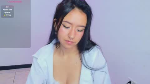chloe_desire11 online show from 08.05.26