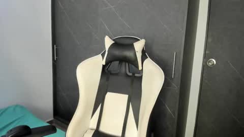 chloe online show from 03.15.26