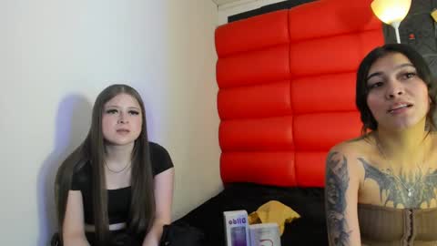 Snapshot of chloe_jons chatting on 01.09.26 chloe_jons online show from 01.09.26