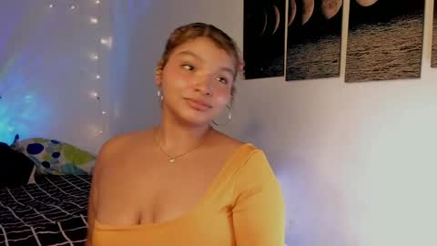 chloe_kisses online show from 04.21.26