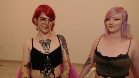 Snapshot of chloe_levine chatting on 01.14.25 Chloe Levine online show from 01.14.25